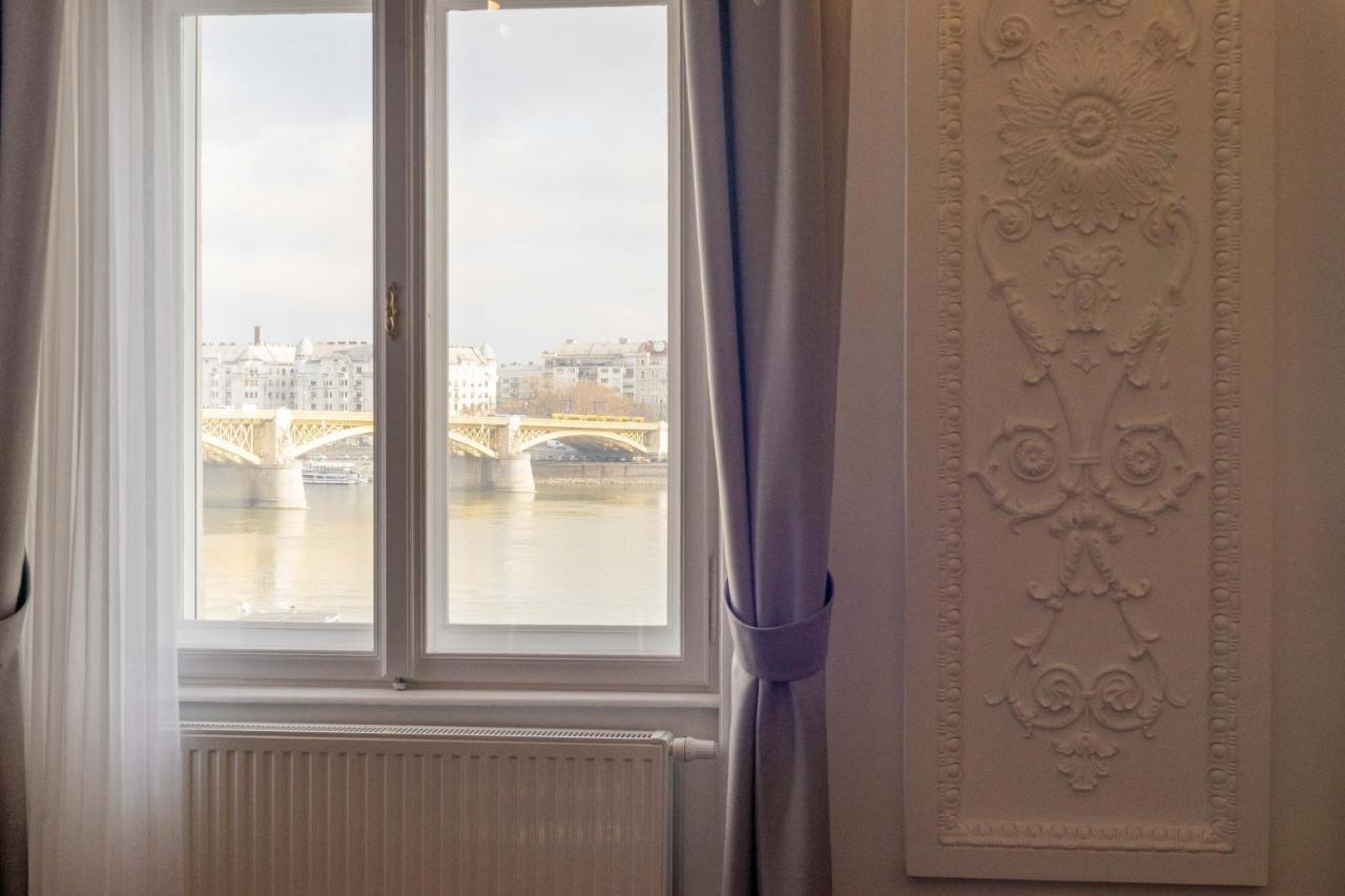 Riverside Apartment